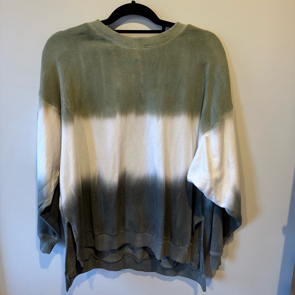 american eagle oversized crewneck